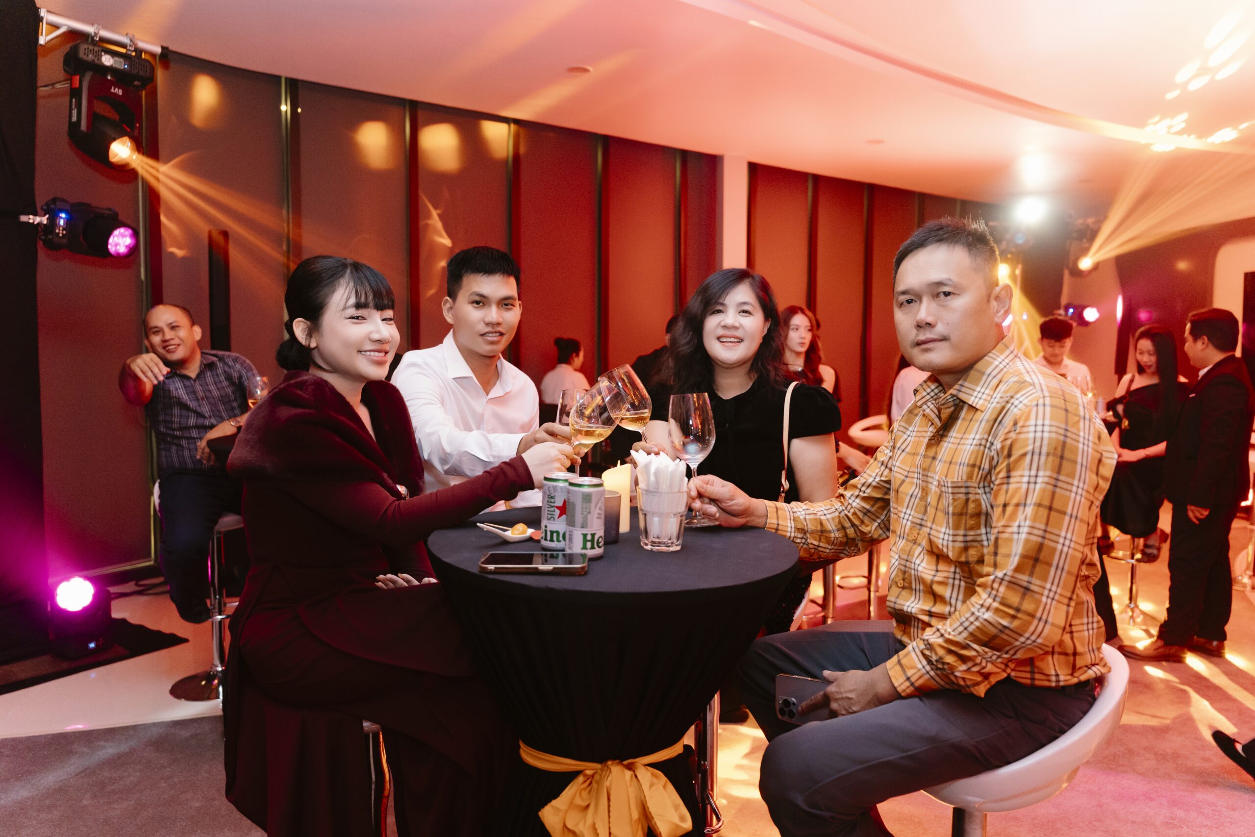 Trải nghiệm khách hàng