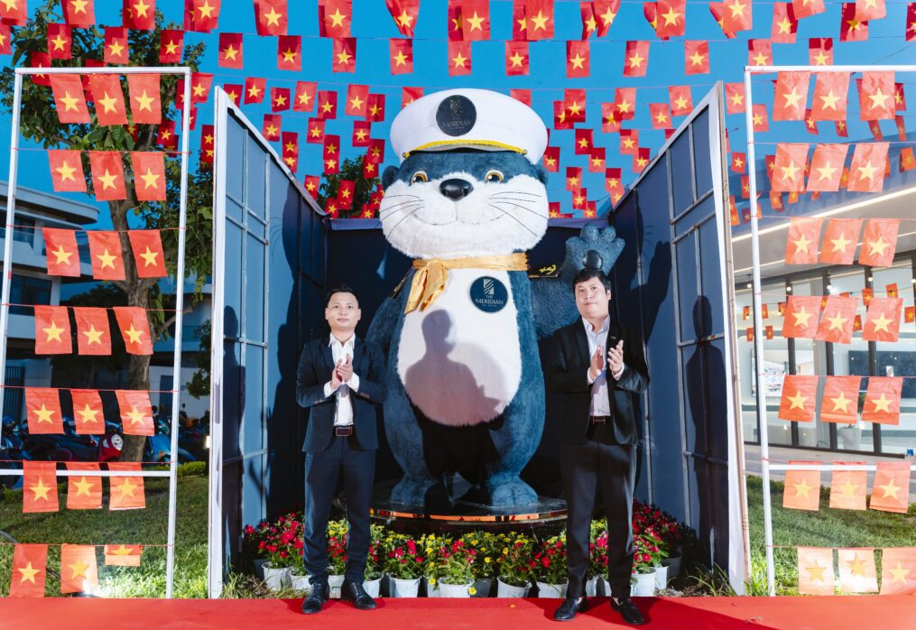 Linh Vật The Meridian Đà Nẵng: Giải Mã Ý Nghĩa Chú Rái Cá Meri Dẫn Lối Dòng Chảy