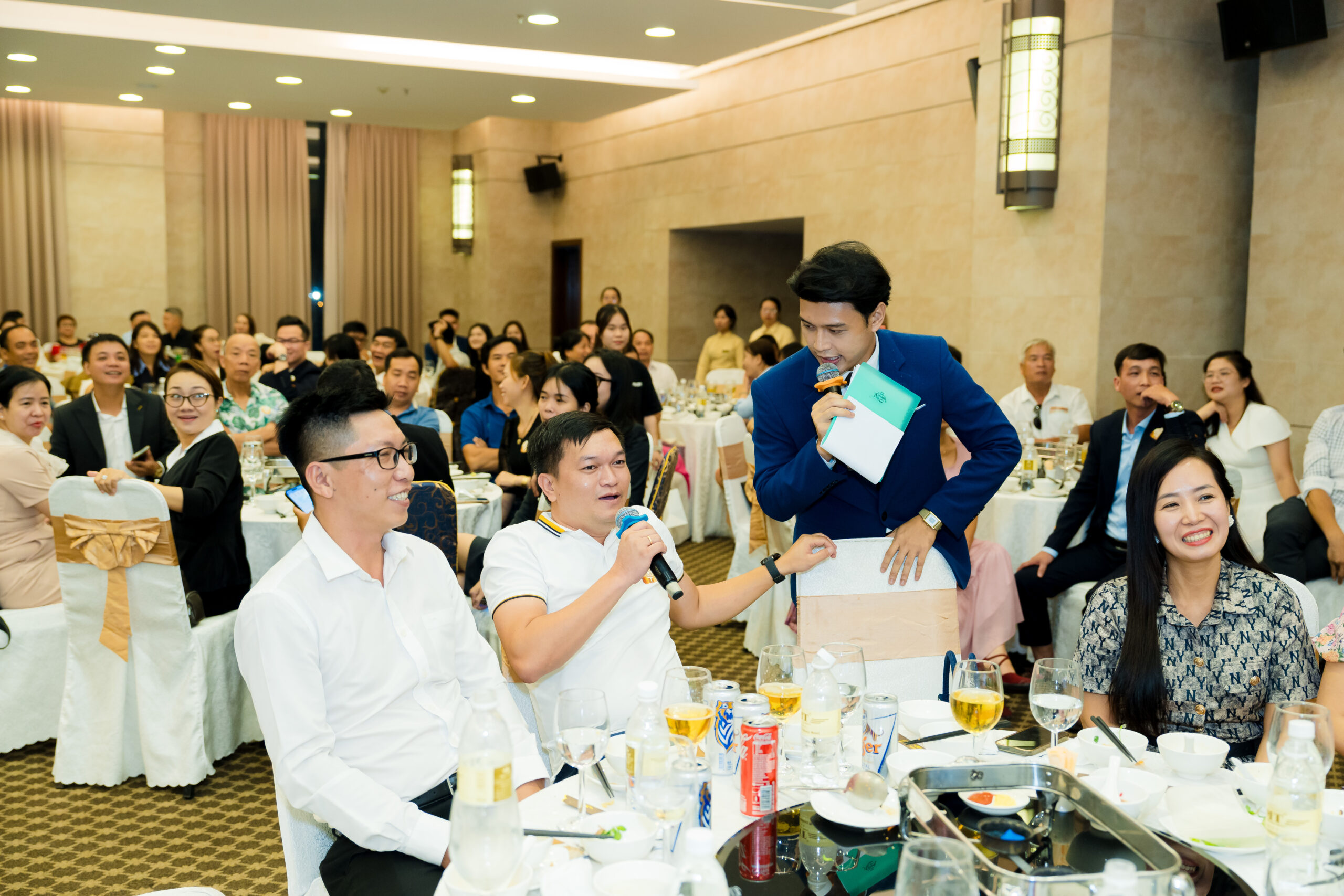 Sự kiện "Chạm mái nhà tương lai"